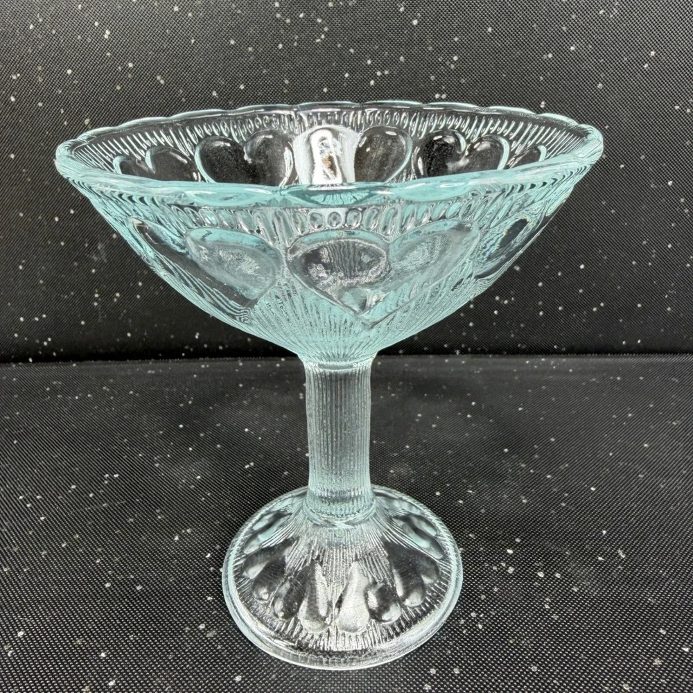 Williams Sonoma Heart Embossed Glass Dessert Martini Cups‎ Set 2 Blue Pedestal